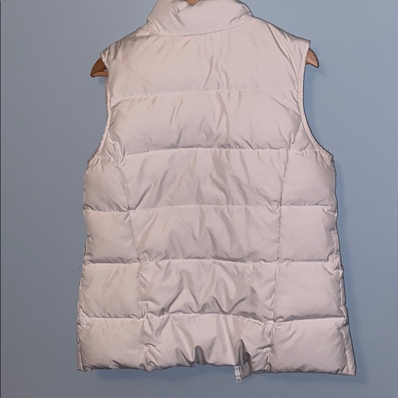 Gap White Puffy Vest - Picture 3 of 9